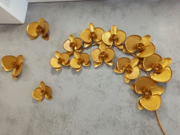 Hướng dẫn cách chọn tranh trang trí cho phòng khách chung cư hiện đại, cao cấp