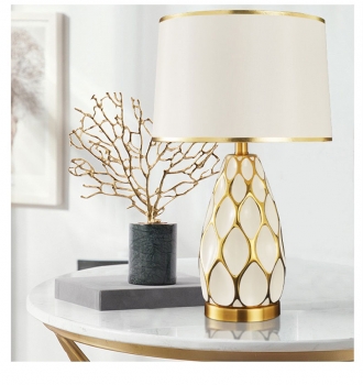 Đèn ngủ nghệ thuật trang trí nội thất DNAA 070