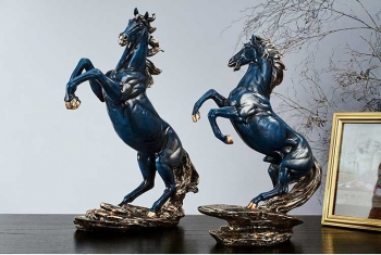 Ngựa decor nghệ thuật trang trí DCA 019